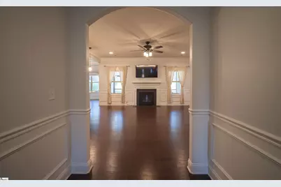 454 Wolfbend Road, Woodruff, SC 29388 - Photo 3