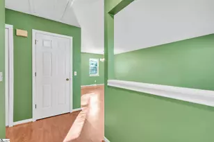 18 Genesis Ct, Greenville, SC 29609 - Photo 5