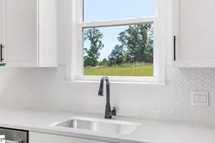 704 Hidden Crk Ct, Seneca, SC 29678 - Photo 17
