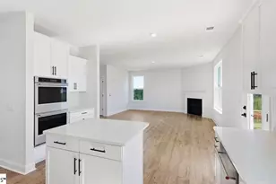 704 Hidden Crk Ct, Seneca, SC 29678 - Photo 19