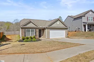 727 Streamside Dr, Piedmont, SC 29673 - Photo 17