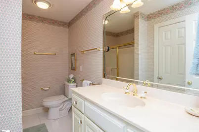 102 E Peninsula Drive, Laurens, SC 29360 - Photo 21