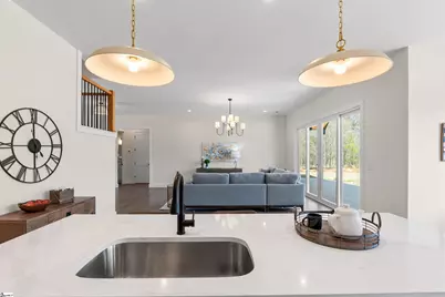 6910 Mountain View Road, Taylors, SC 29687 - Photo 13