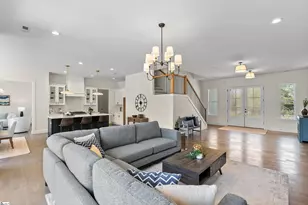 6910 Mountain View Rd, Taylors, SC 29687 - Photo 5