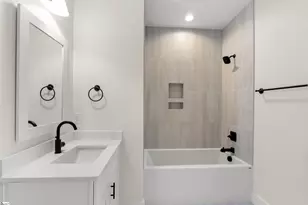 6910 Mountain View Rd, Taylors, SC 29687 - Photo 27