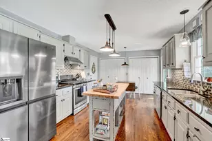 6 Bartles Ct, Simpsonville, SC 29681 - Photo 5