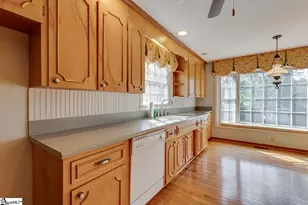 10 Guyton St, Greenville, SC 29615 - Photo 17