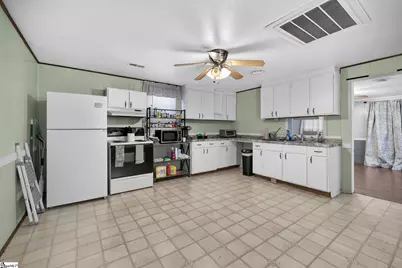 807 Cheddar Road, Belton, SC 29627 - Photo 15