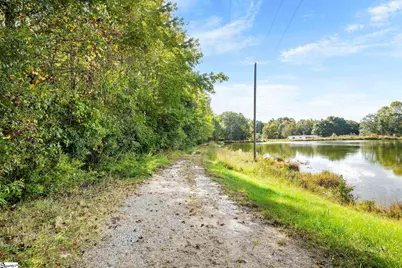 807 Cheddar Road, Belton, SC 29627 - Photo 19