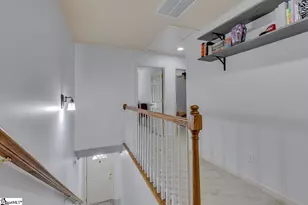 1122 E Lee Rd, Taylors, SC 29687 - Photo 17