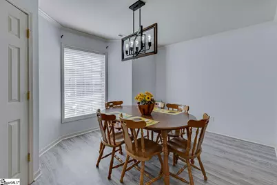 1122 E Lee Road, Taylors, SC 29687 - Photo 7