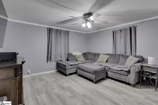 308 W Beattie St, Liberty, SC 29657 - Photo 9