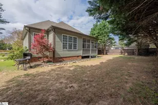 1025 S Buncombe Dr, Greer, SC 29651 - Photo 29