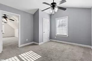 204 Cove Harbor Ct, Taylors, SC 29687 - Photo 33