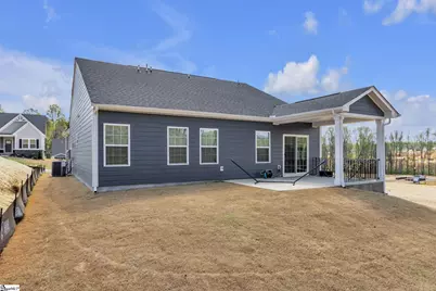 1040 Horse Whisper Run, Landrum, SC 29356 - Photo 27