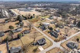 129 Spring St, Reidville, SC 29375 - Photo 25