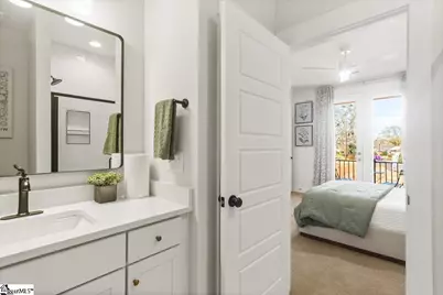 9 Hawthorne Lane #Unit 104, Greenville, SC 29615 - Photo 7