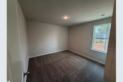 11 Campbell Street, Duncan, SC 29334 - Photo 9