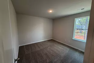 11 Campbell St, Duncan, SC 29334 - Photo 9