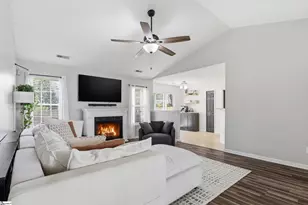 237 Kittiwake Ln, Boiling Springs, SC 29316 - Photo 7