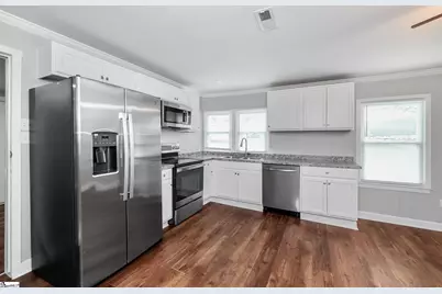 304 Cherry Street, Belton, SC 29627 - Photo 9