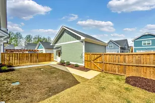 407 McKlee Dr, Travelers Rest, SC 29690 - Photo 25