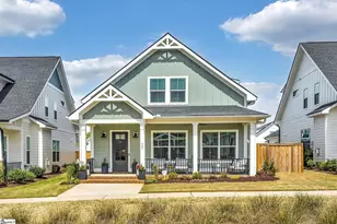 407 McKlee Dr, Travelers Rest, SC 29690 - Photo 1