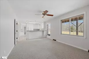 205 Coachman Dr, Simpsonville, SC 29681 - Photo 19