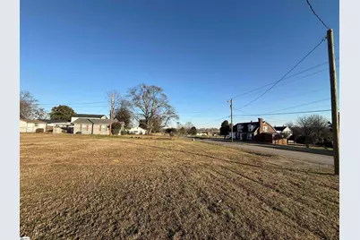 211 Pine Street, Reidville, SC 29375 - Photo 3