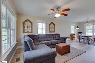 569 Willis Rd, Fountain Inn, SC 29644 - Photo 9