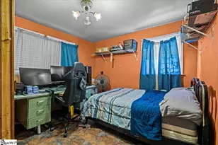 202 Vermont Dr, Gaffney, SC 29341 - Photo 17