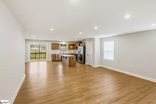 18 Timberwild Dr, Greenville, SC 29605 - Photo 5