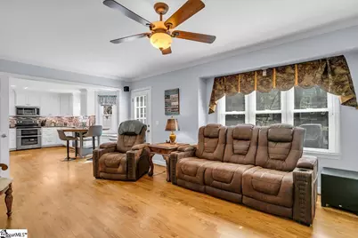 1300 Plantation Drive, Simpsonville, SC 29681 - Photo 13