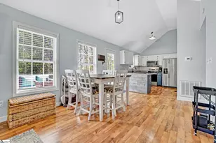 114 Wonderberry Ct, Boiling Springs, SC 29316 - Photo 9