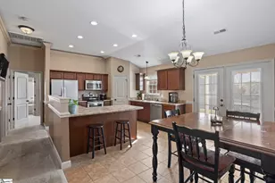 874 Vandenburg Dr, Boiling Springs, SC 29316 - Photo 11