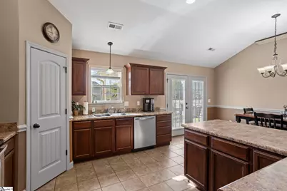 874 Vandenburg Drive, Boiling Springs, SC 29316 - Photo 13