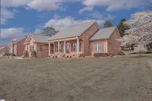 109 Fairway Dr, Pickens, SC 29671 - Photo 3