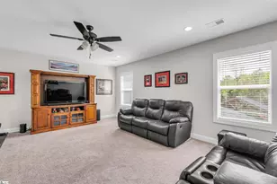 304 Carriage Hl Dr, Easley, SC 29642 - Photo 37