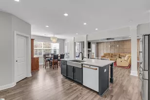 304 Carriage Hl Dr, Easley, SC 29642 - Photo 17