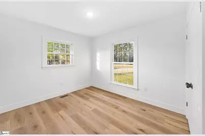 303 Central Avenue, Mauldin, SC 29662 - Photo 17