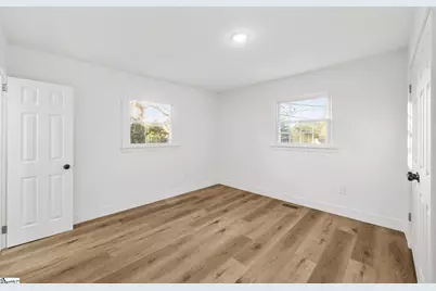 303 Central Avenue, Mauldin, SC 29662 - Photo 19