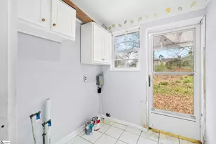 119 Sutton Dr, Taylors, SC 29687 - Photo 19