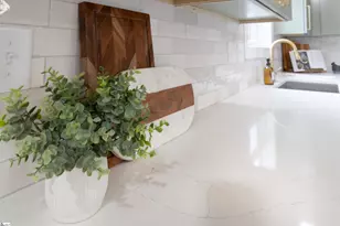 114 Spartanburg St, Greenville, SC 29607 - Photo 9