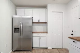 1648 127 Bypass, Laurens, SC 29360 - Photo 7