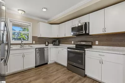 101 Pleasant Drive, Mauldin, SC 29662 - Photo 9