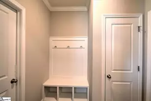 572 Yellow Fox Rd, Greer, SC 29650 - Photo 5