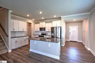 572 Yellow Fox Rd, Greer, SC 29650 - Photo 3