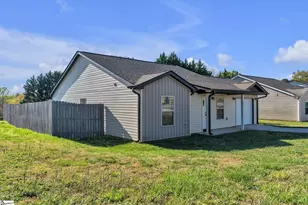 1103 Southfield St, Inman, SC 29349 - Photo 3