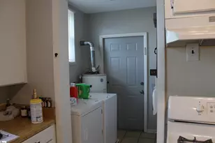 2510 E Brown St, Seneca, SC 29678 - Photo 3