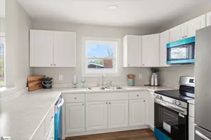 111 E Belvedere Rd, Greenville, SC 29605 - Photo 11